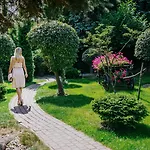 & Ξενοδοχείο Krasków