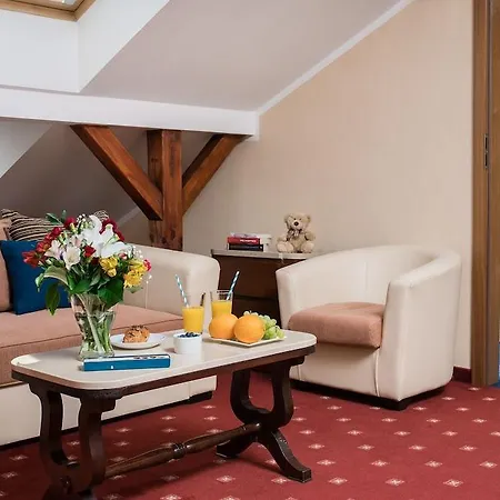 Hotel & Krakow