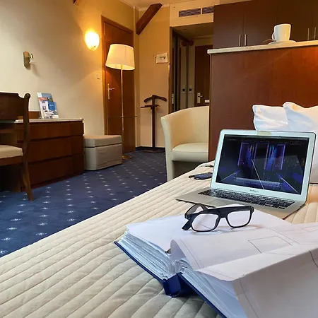 & Hotel Krakow